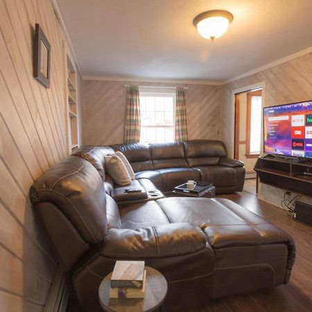 Sunnyside Home Near Sunday River, Black Mountain, Lakes And Hikes Rumford Zewnętrze zdjęcie