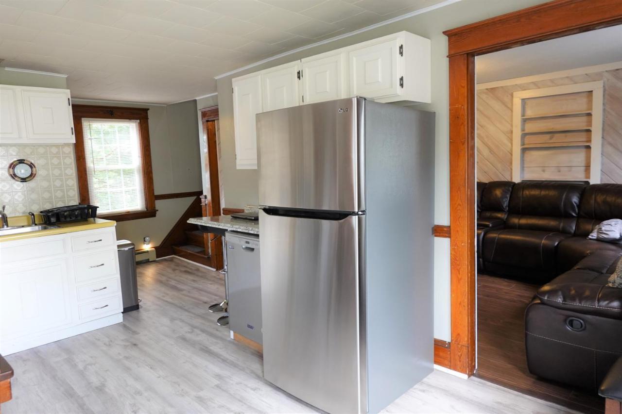 Sunnyside Home Near Sunday River, Black Mountain, Lakes And Hikes Rumford Zewnętrze zdjęcie