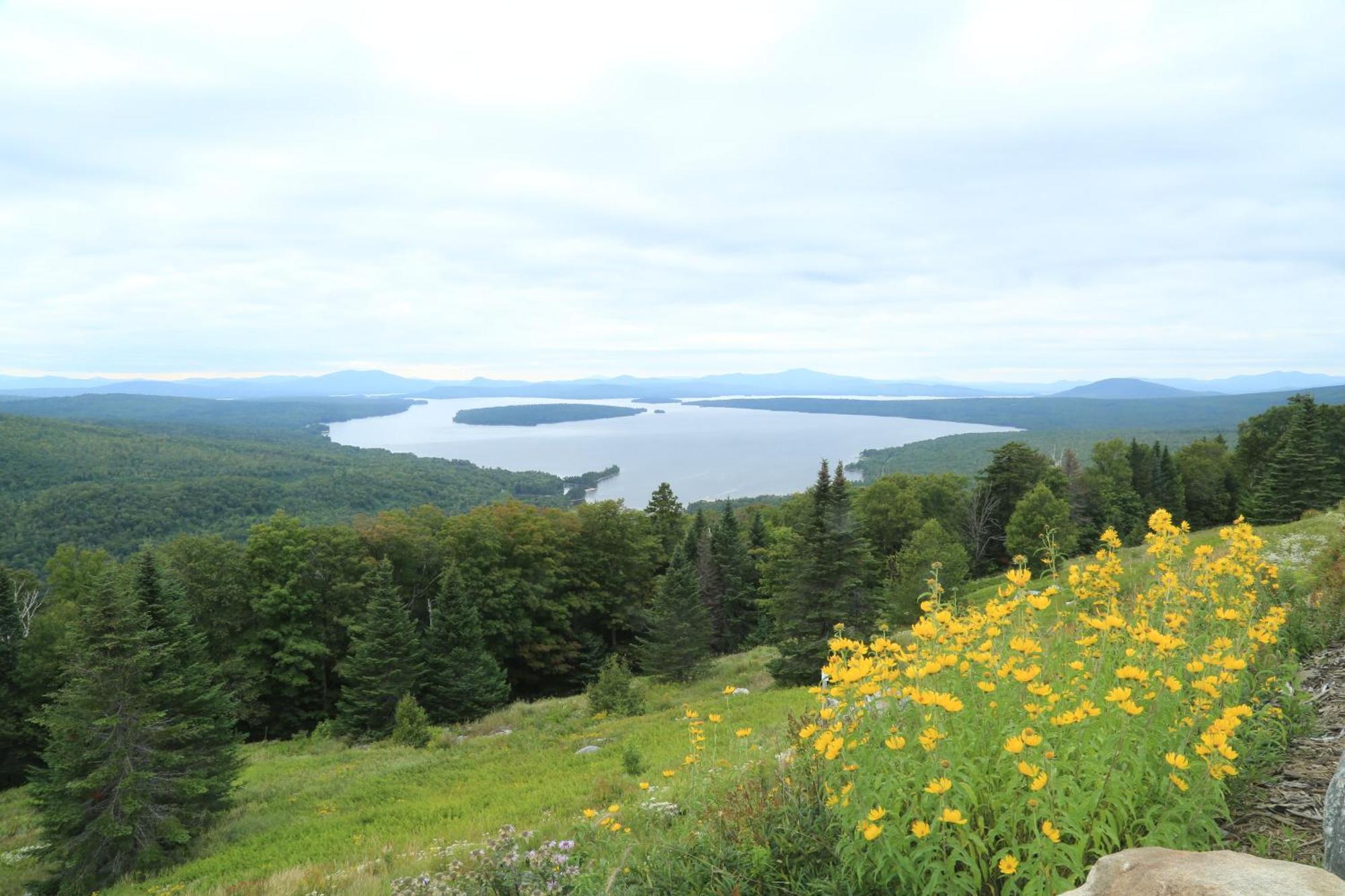 Sunnyside Home Near Sunday River, Black Mountain, Lakes And Hikes Rumford Zewnętrze zdjęcie